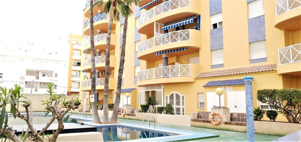 Ecaterina Apartment Torrevieja Eksteriør billede