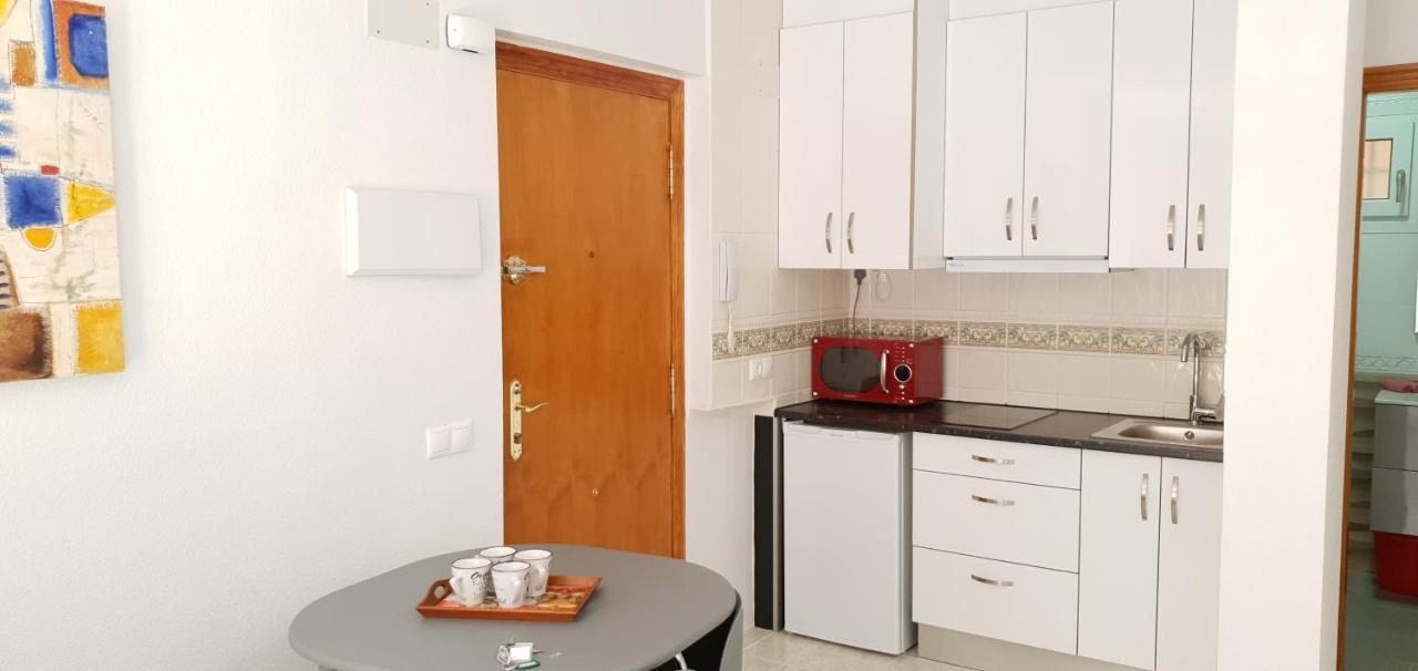 Ecaterina Apartment Torrevieja Eksteriør billede